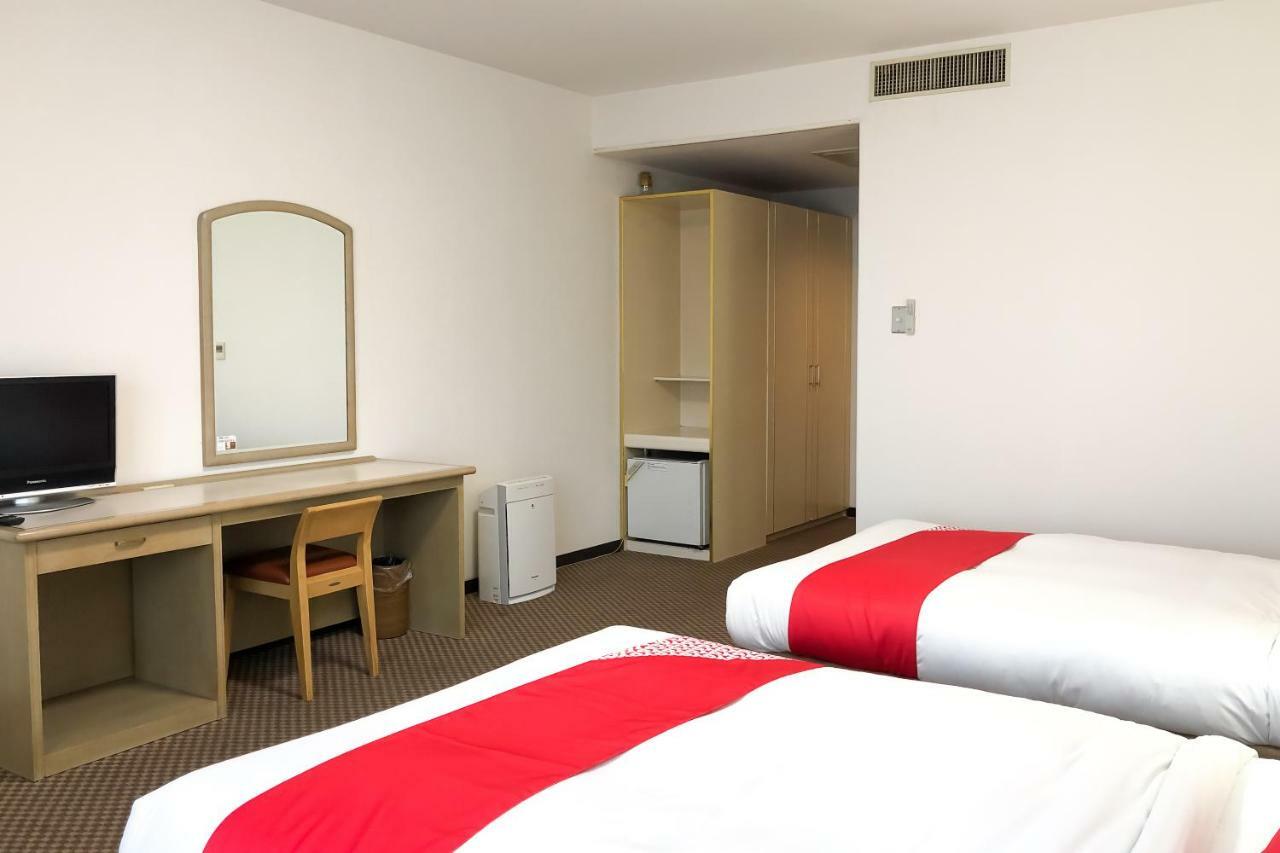 Hotel And Renta Car 660 Натикацуура Экстерьер фото